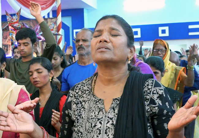 Grace Ministry Celebrates Christmas 2022 with grandeur at Prayer Centre in Valachil, Mangalore on Dec 16, Friday 2020. People from different parts of Karnataka joined the Christmas prayer service in thanking Lord Jesus Christ.